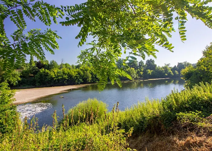Ferienhaus Maison En Bord De Riviere Saint-Avit-Saint-Nazaire